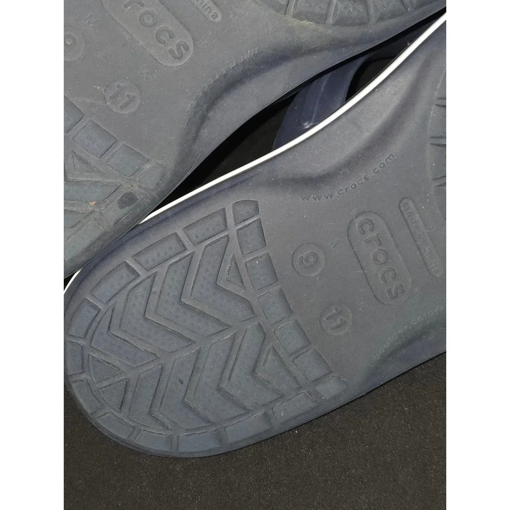 Crocs Mens Navy Blue Flip Flops Sandals‎ Size 9